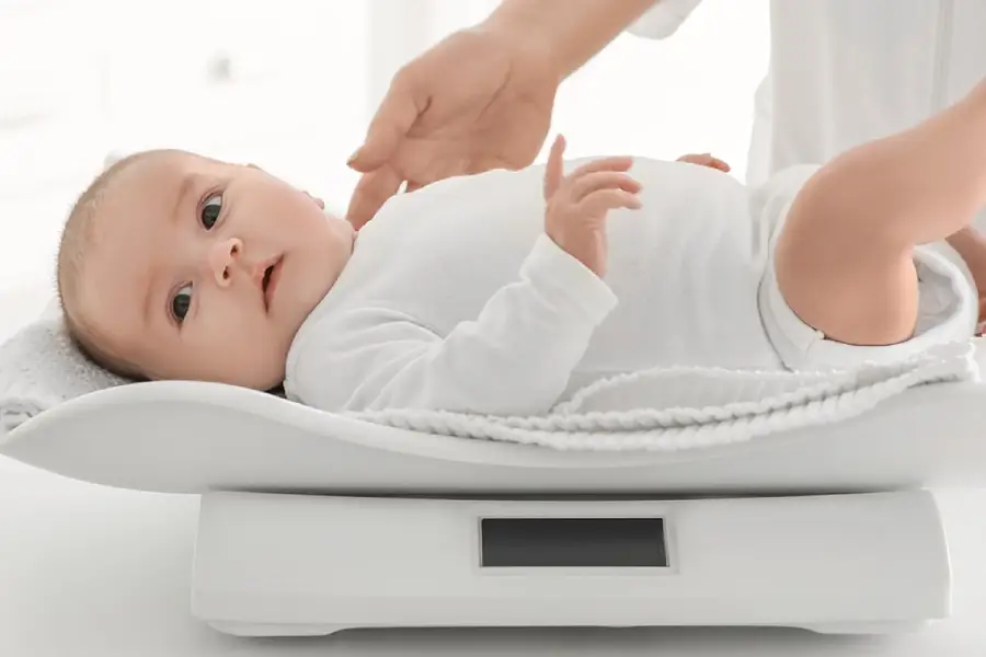 انتخاب بهترین شیر خشک برای وزن گیری نوزاد